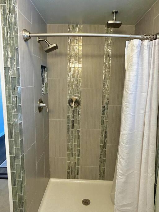 Fully Furnished, Serene Taos House מראה חיצוני תמונה